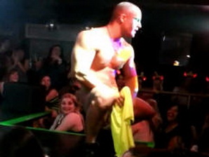 A hunky str8 stripper gives an energetic strip show with a big rock hard reveal at the end!